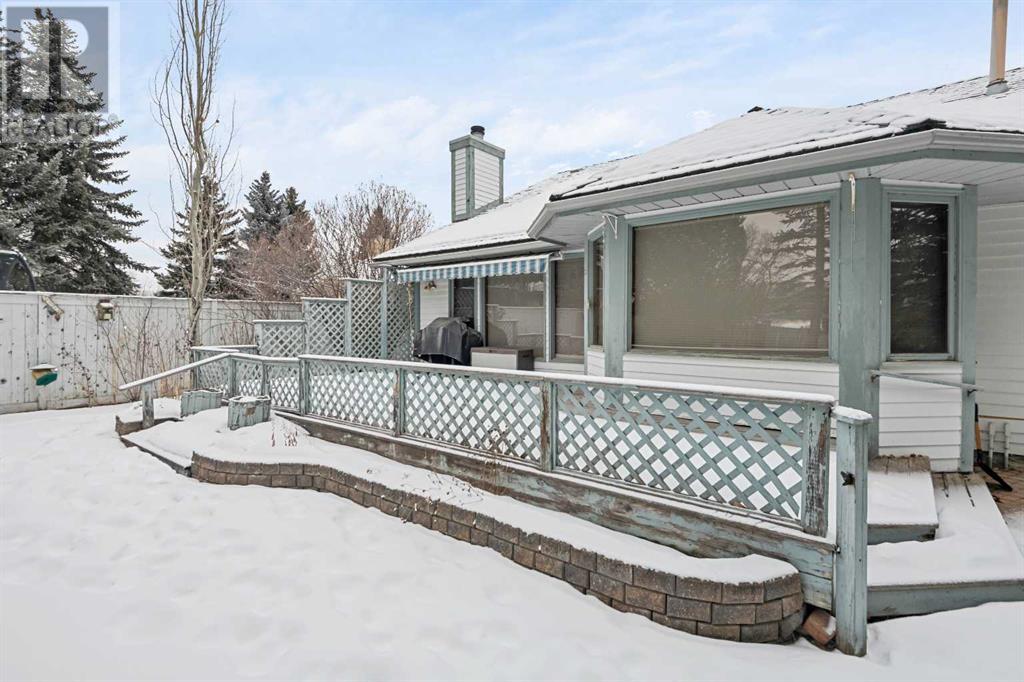 Single Family House Bungalow for Sale in  Oakmount Court SW Oakridge Calgary 