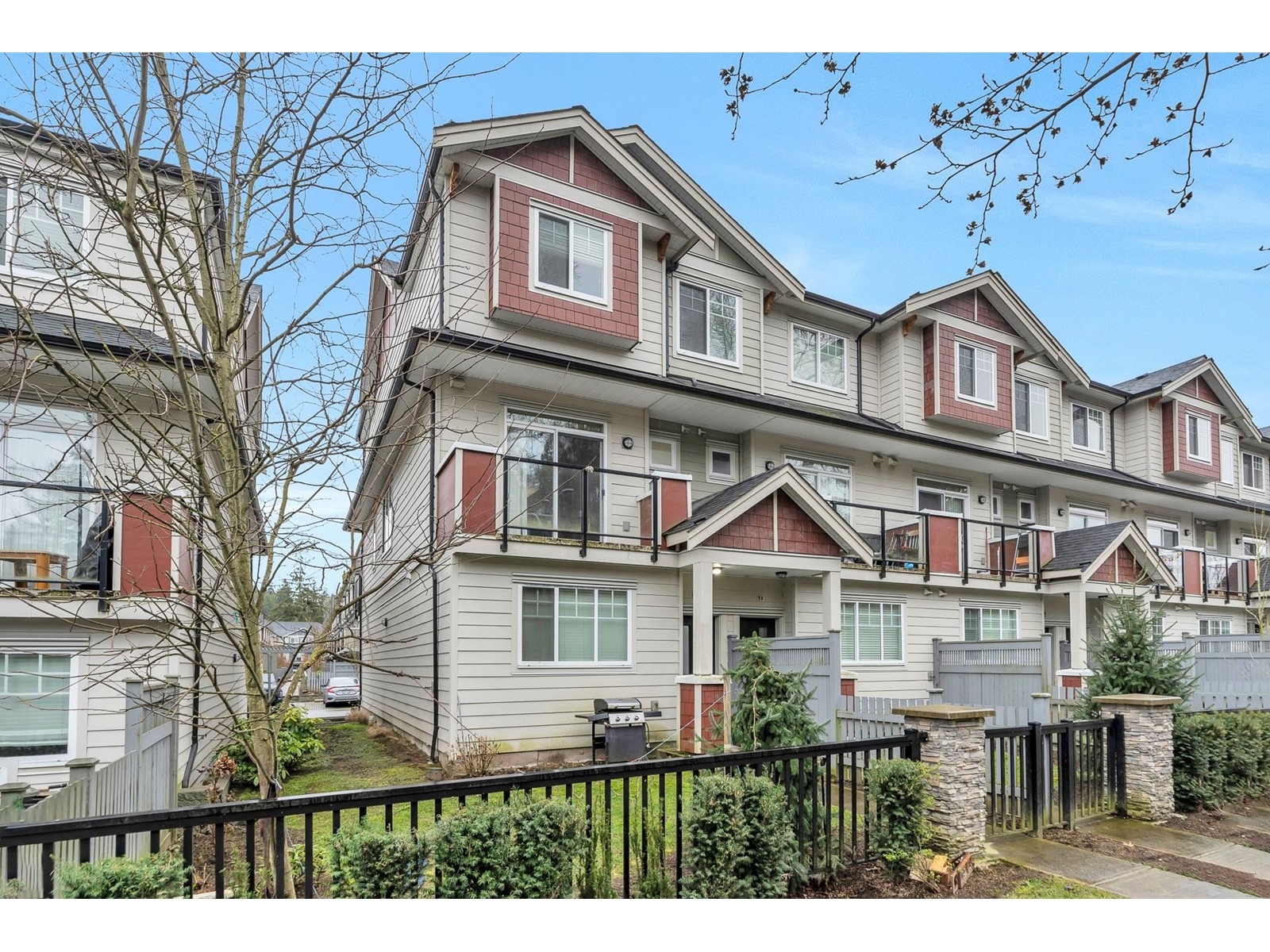 17 13898 64 AVENUE, Surrey