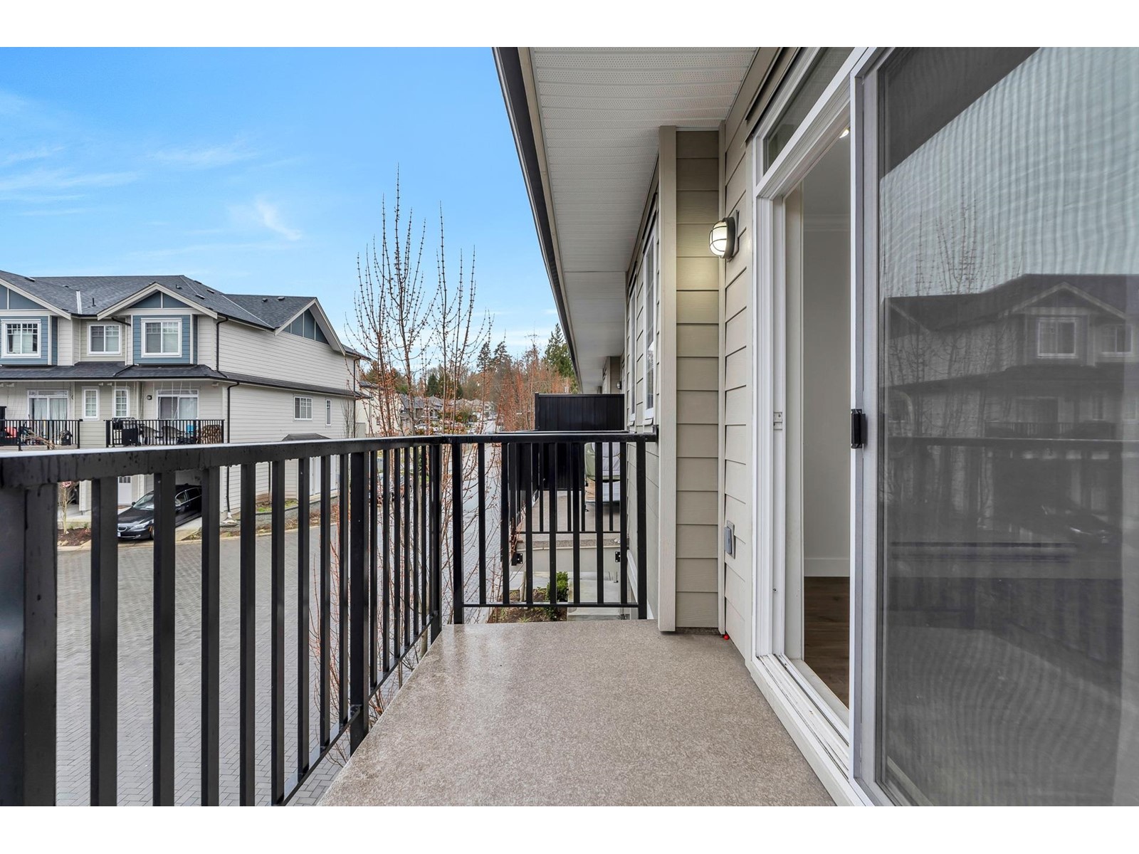 17 13898 64 AVENUE, Surrey