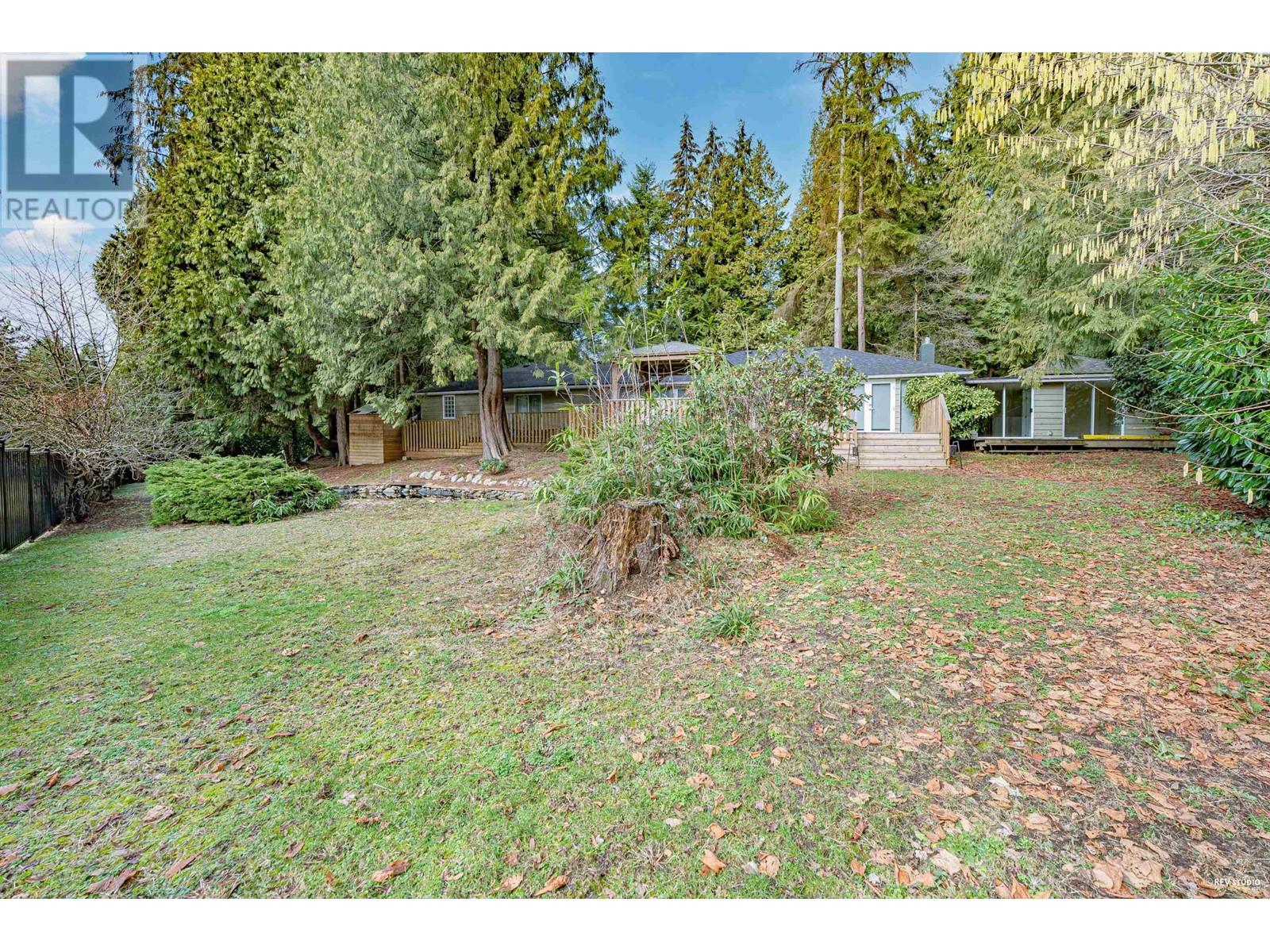 417 HADDEN DRIVE, West Vancouver