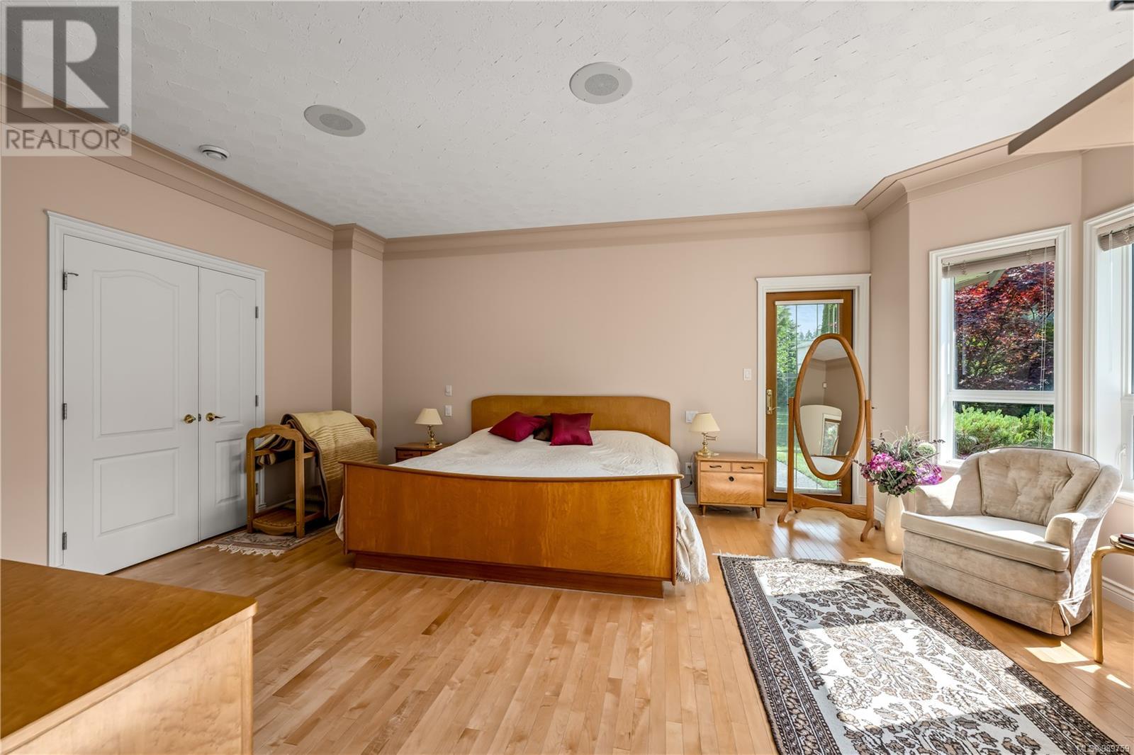 430 Country Aire Dr, Campbell River real estate listing 989759