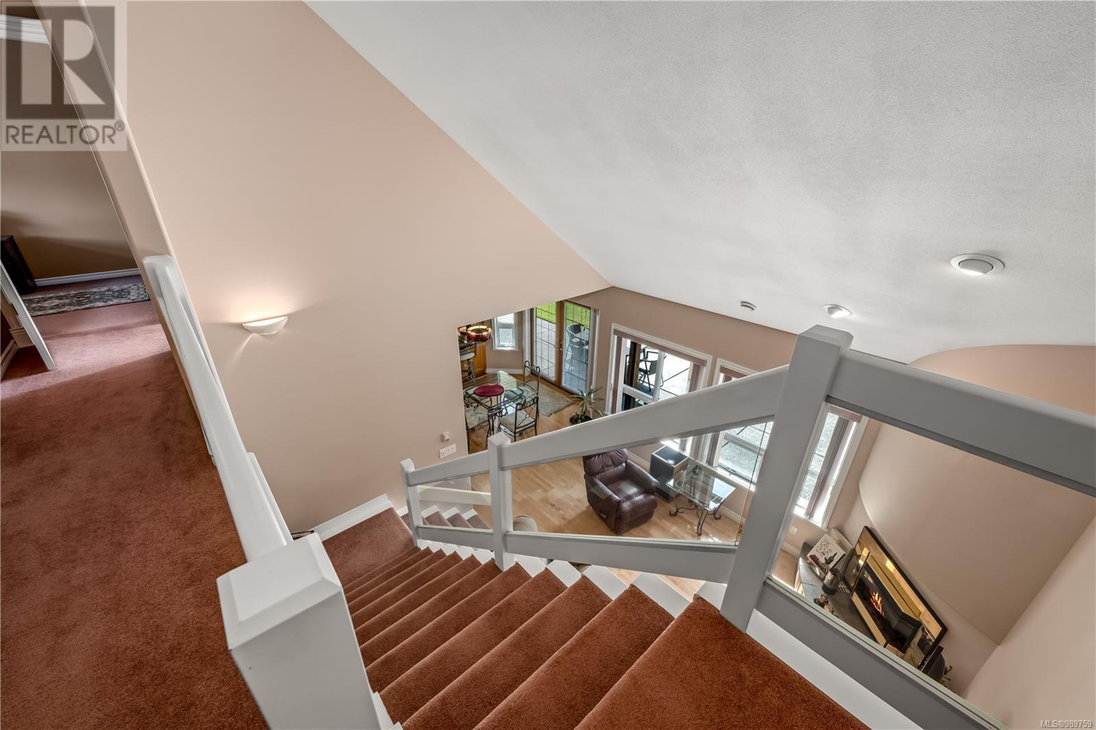 430 Country Aire Dr, Campbell River real estate listing 989759