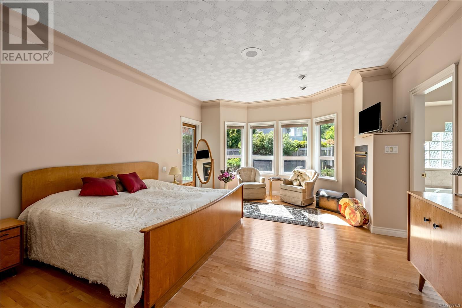 430 Country Aire Dr, Campbell River real estate listing 989759