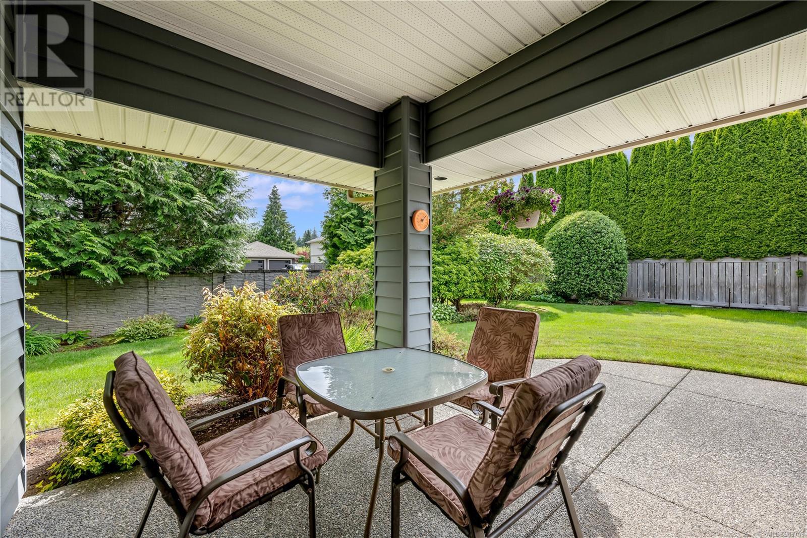 430 Country Aire Dr, Campbell River