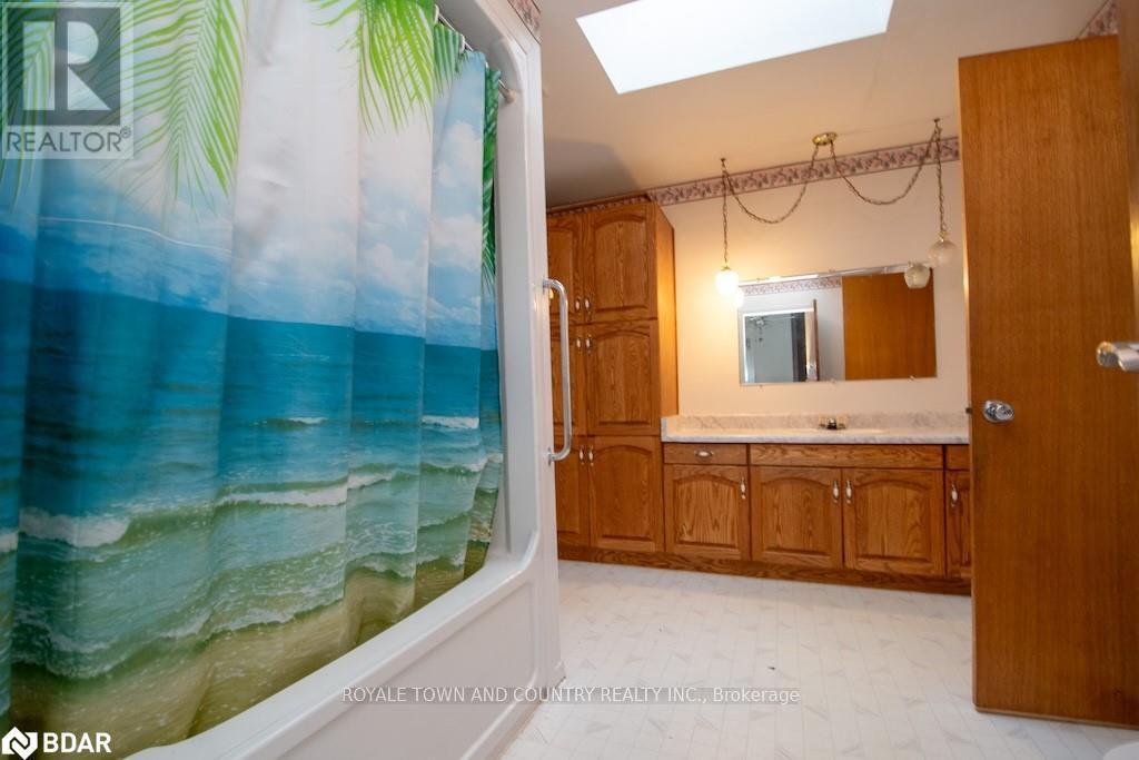 Photo 15 of 328 Carmel Road, Quinte West ON