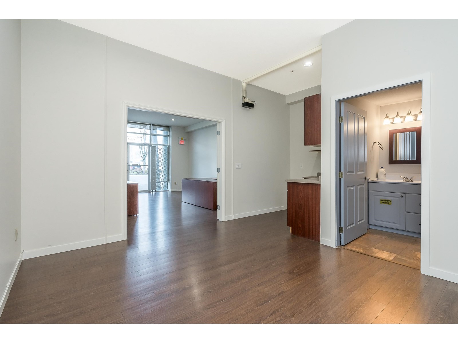 105 19289 LANGLEY BYPASS, Surrey