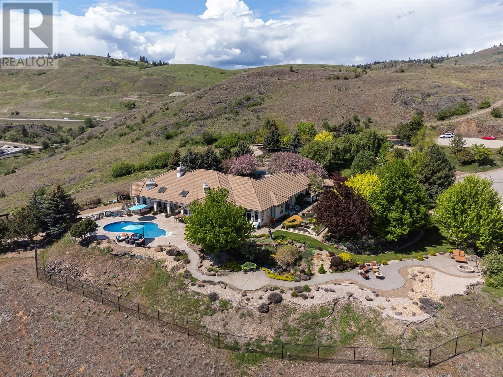 #1 315 Kalamalka Lakeview Drive - 64