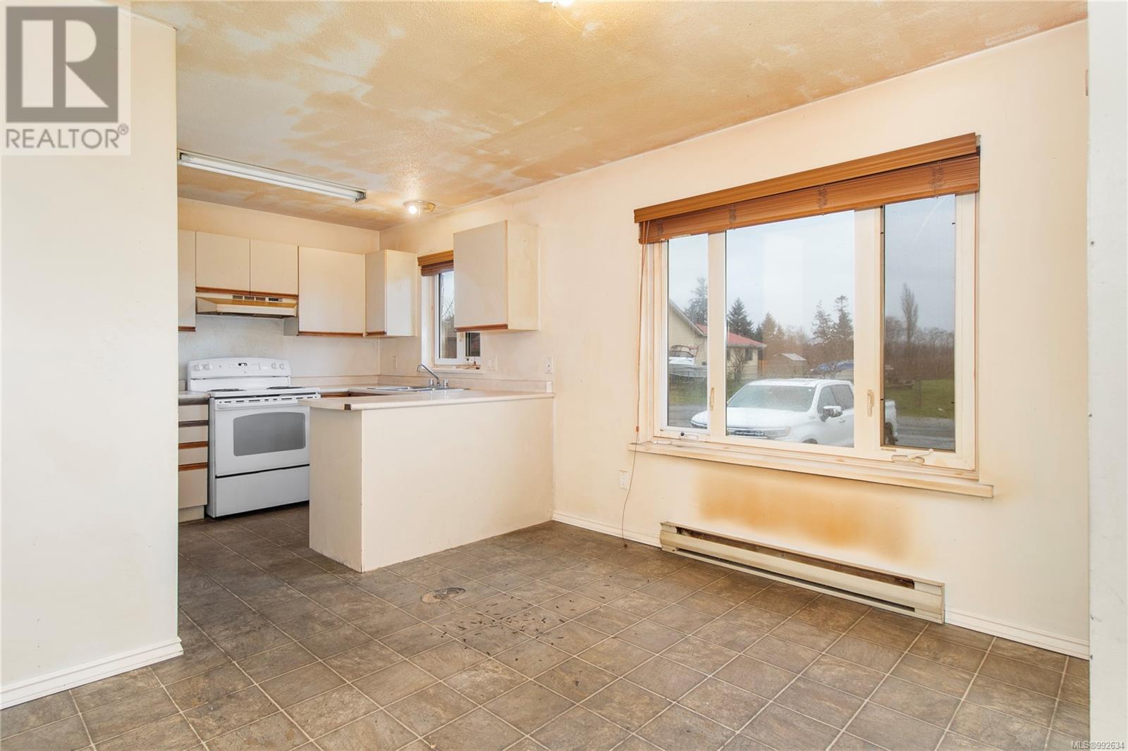 1541 20th Ave, Campbell River real estate listing 992634
