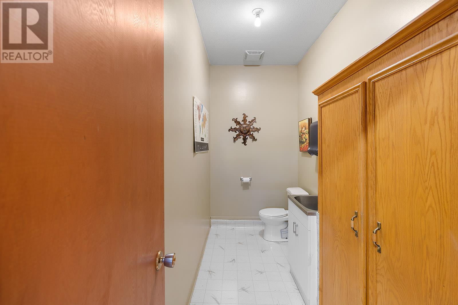 3116 3 Highway, Erickson