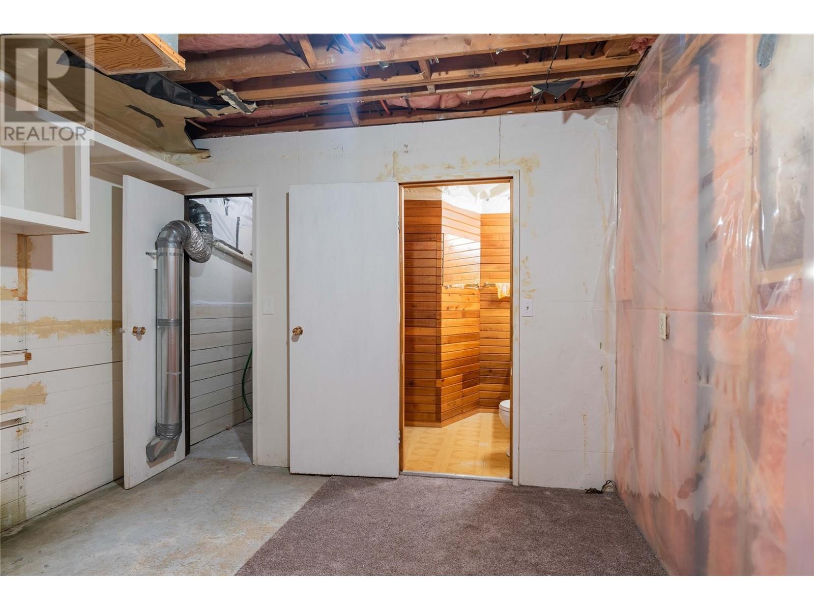 614 12TH Street, Castlegar