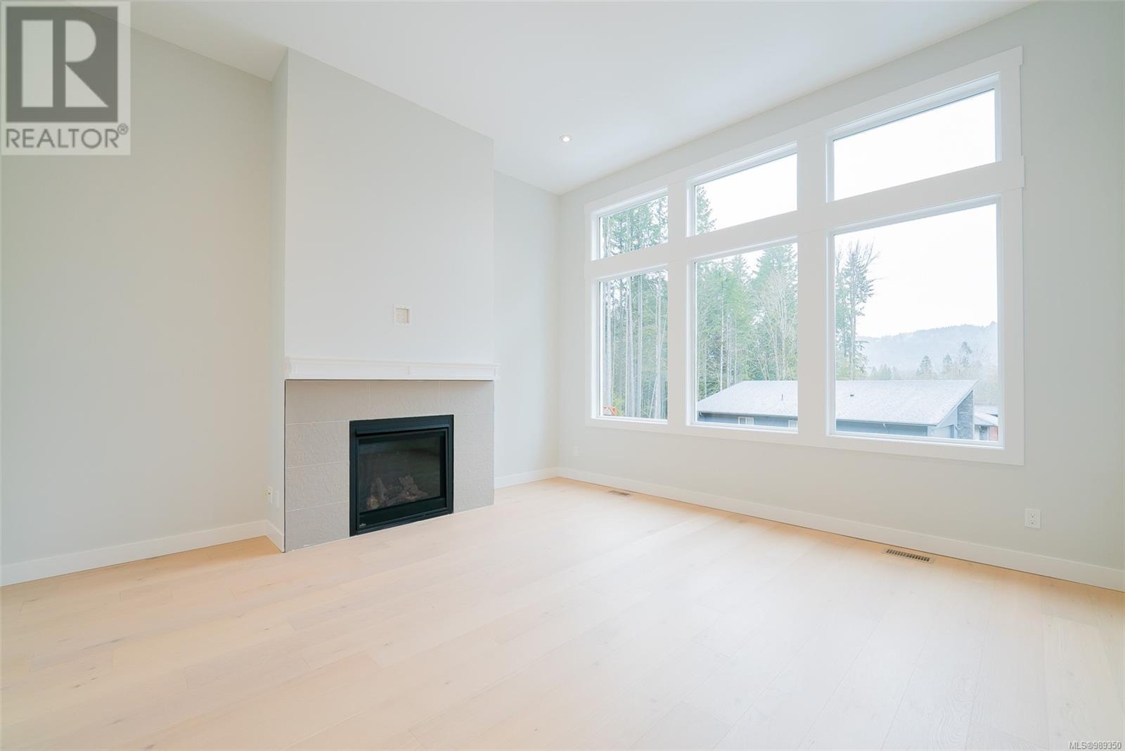 Photo 12 of 113 Raven Way, Ladysmith BC