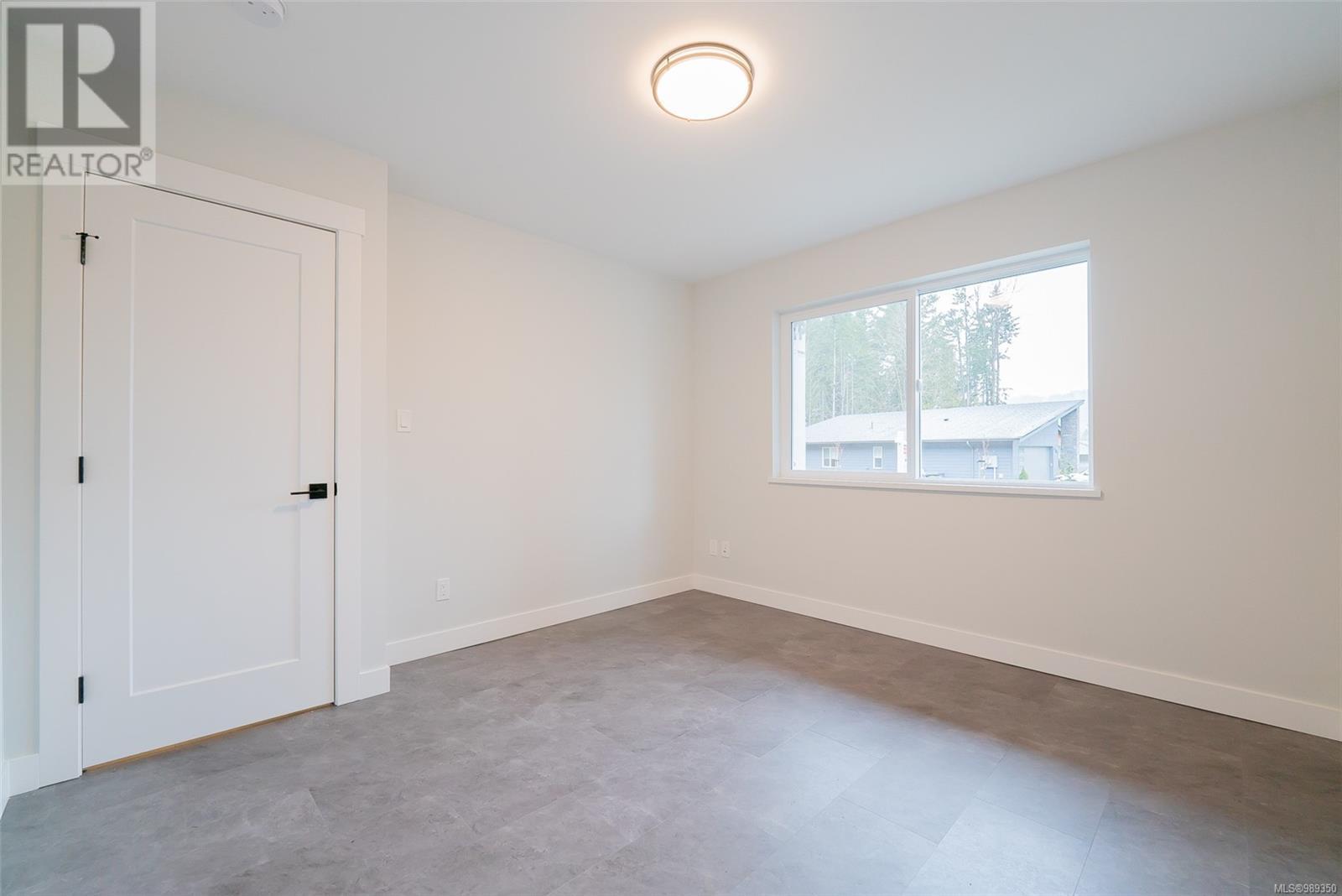 Photo 24 of 113 Raven Way, Ladysmith BC
