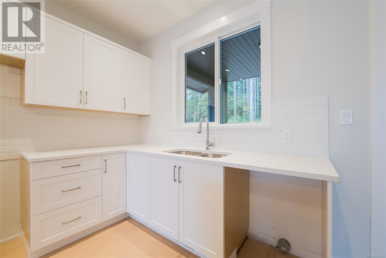 Photo 6 of 113 Raven Way, Ladysmith BC