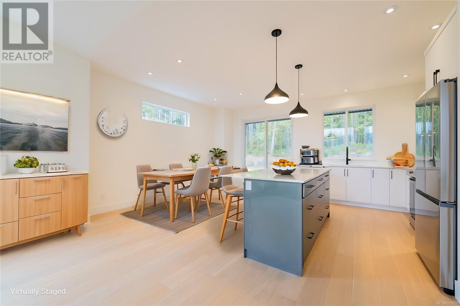 111 Raven Way, Ladysmith