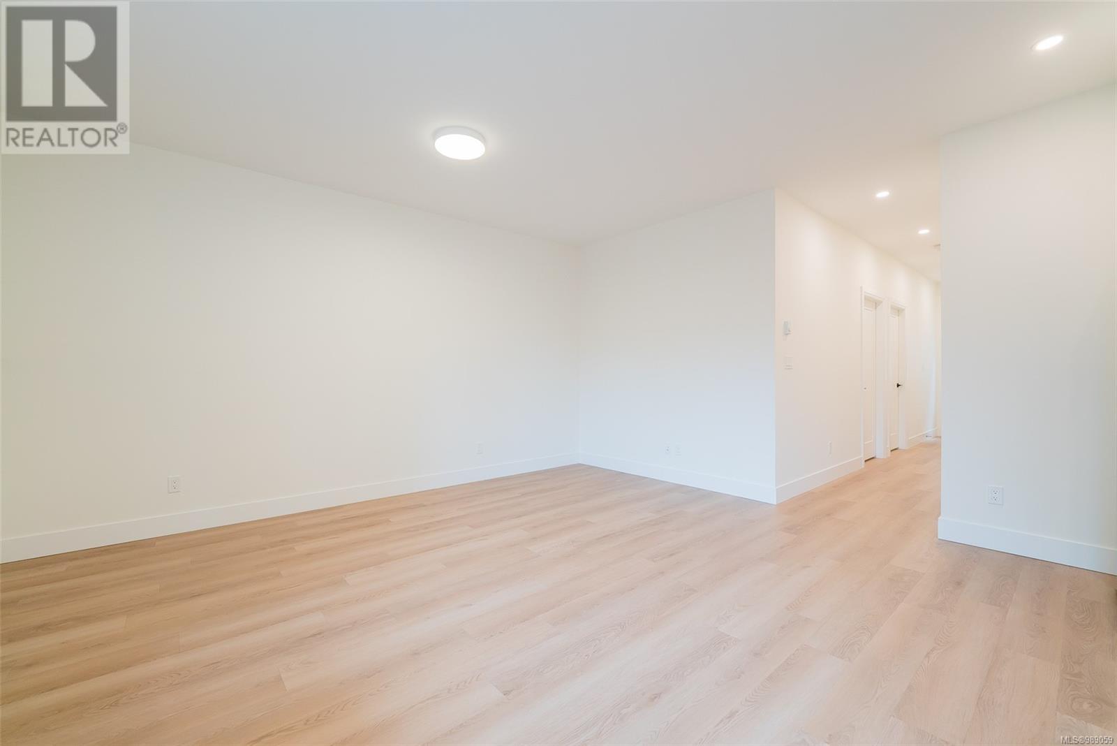 111 Raven Way, Ladysmith