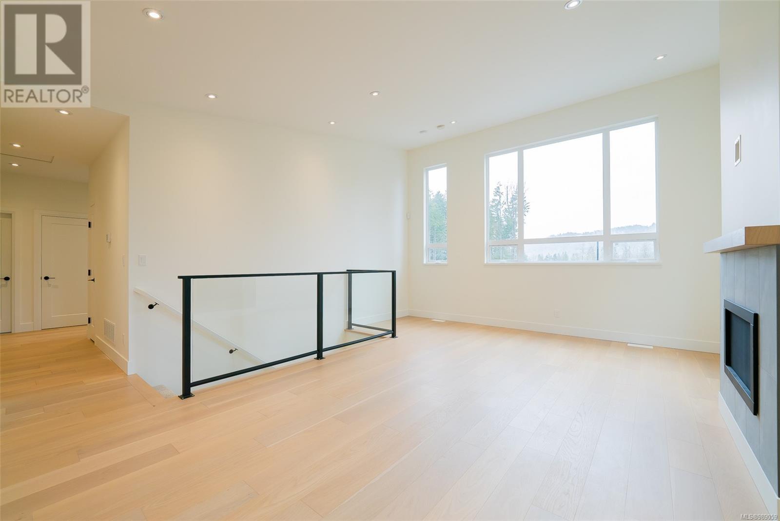 111 Raven Way, Ladysmith