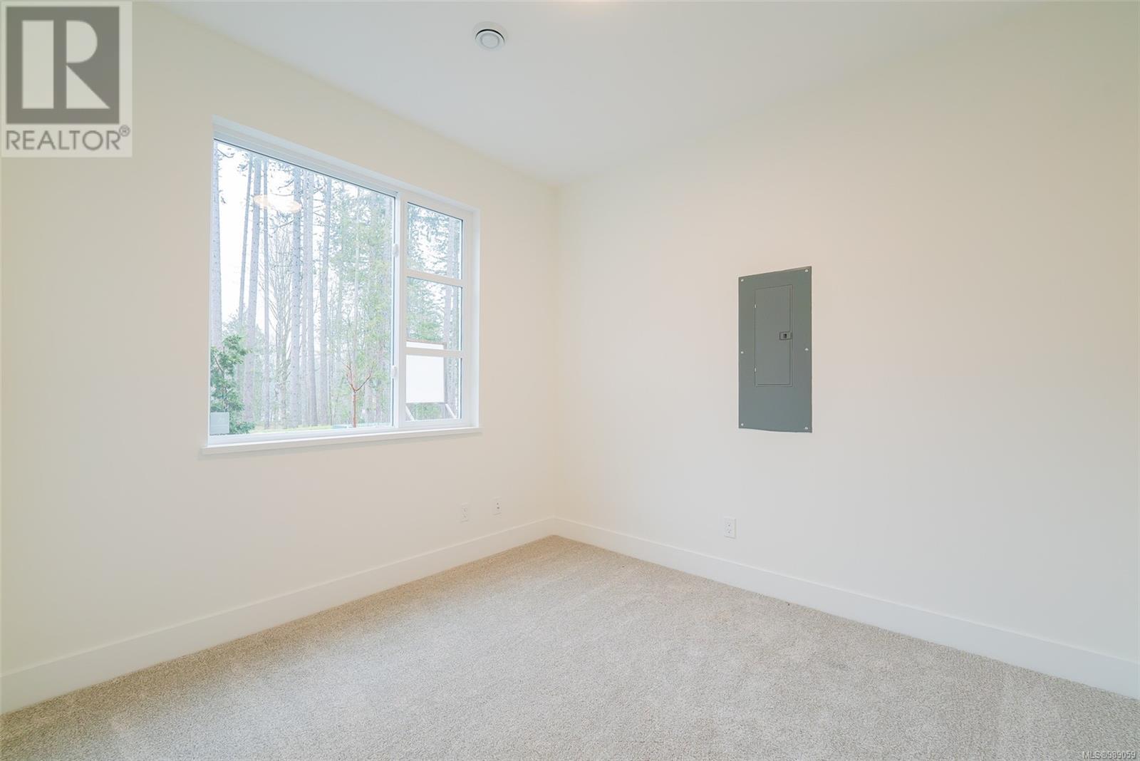 111 Raven Way, Ladysmith