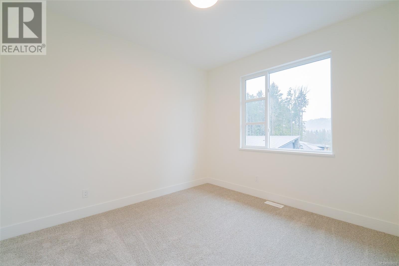 111 Raven Way, Ladysmith