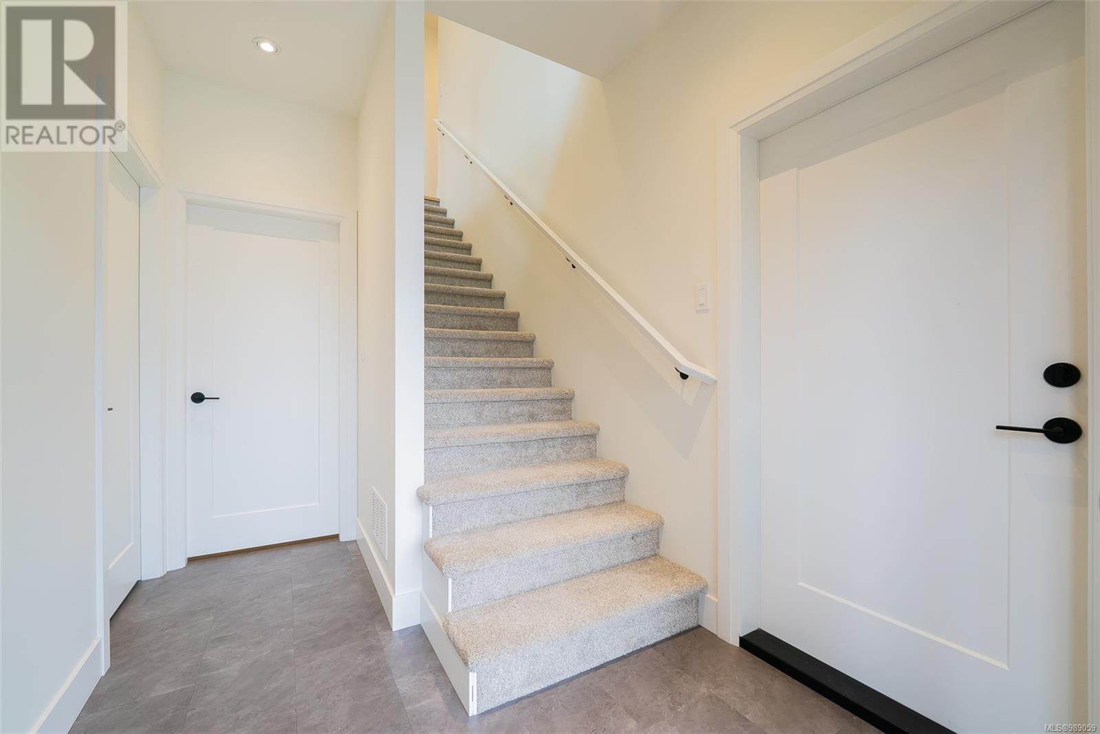 111 Raven Way, Ladysmith