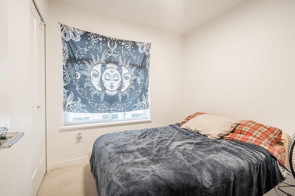 Photo 5 of 82 15235 Sitka Drive, Surrey BC