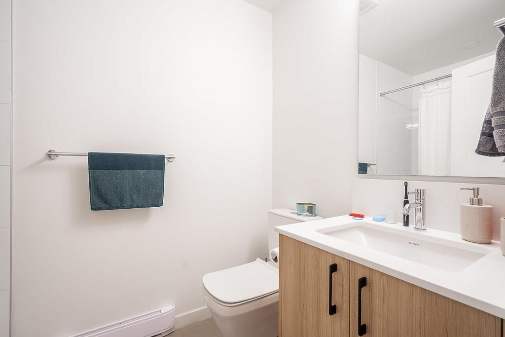 Photo 21 of 82 15235 Sitka Drive, Surrey BC