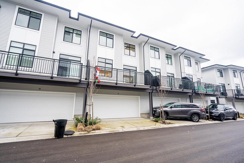 Photo 31 of 82 15235 Sitka Drive, Surrey BC
