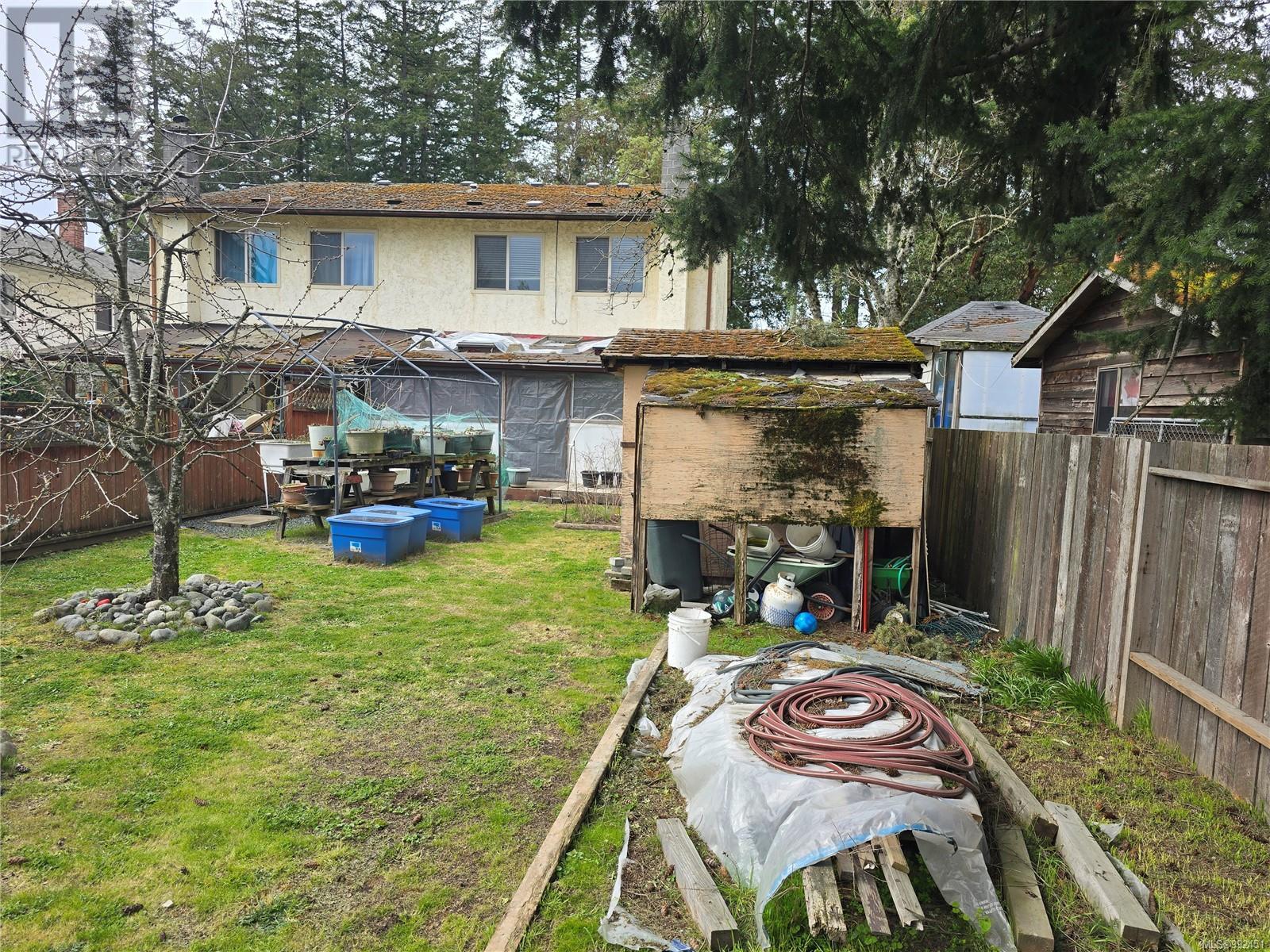 2905 LEIGH Rd, Langford real estate listing 992451