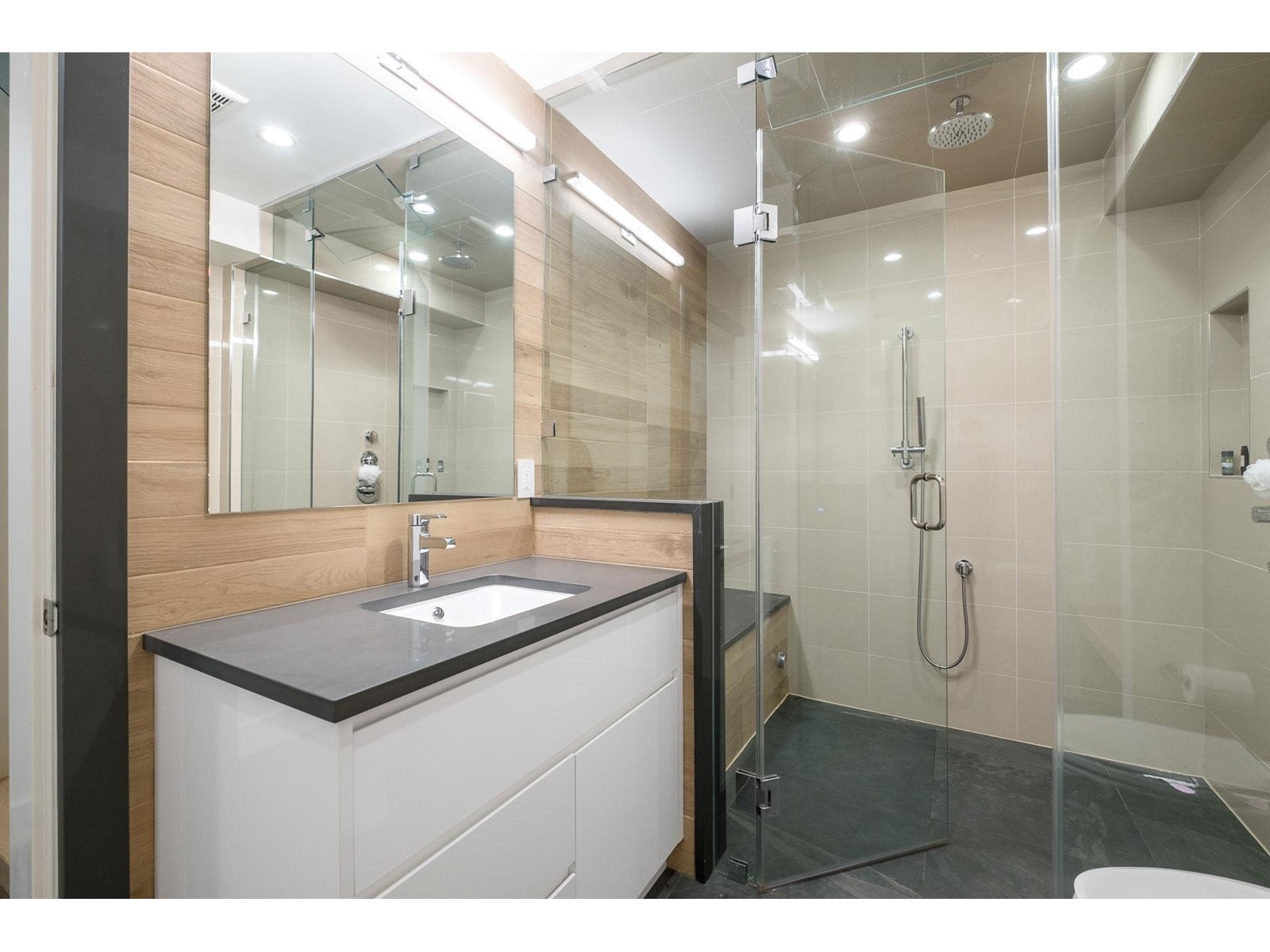 16690 MCNAIR DRIVE, White Rock real estate listing R2980243