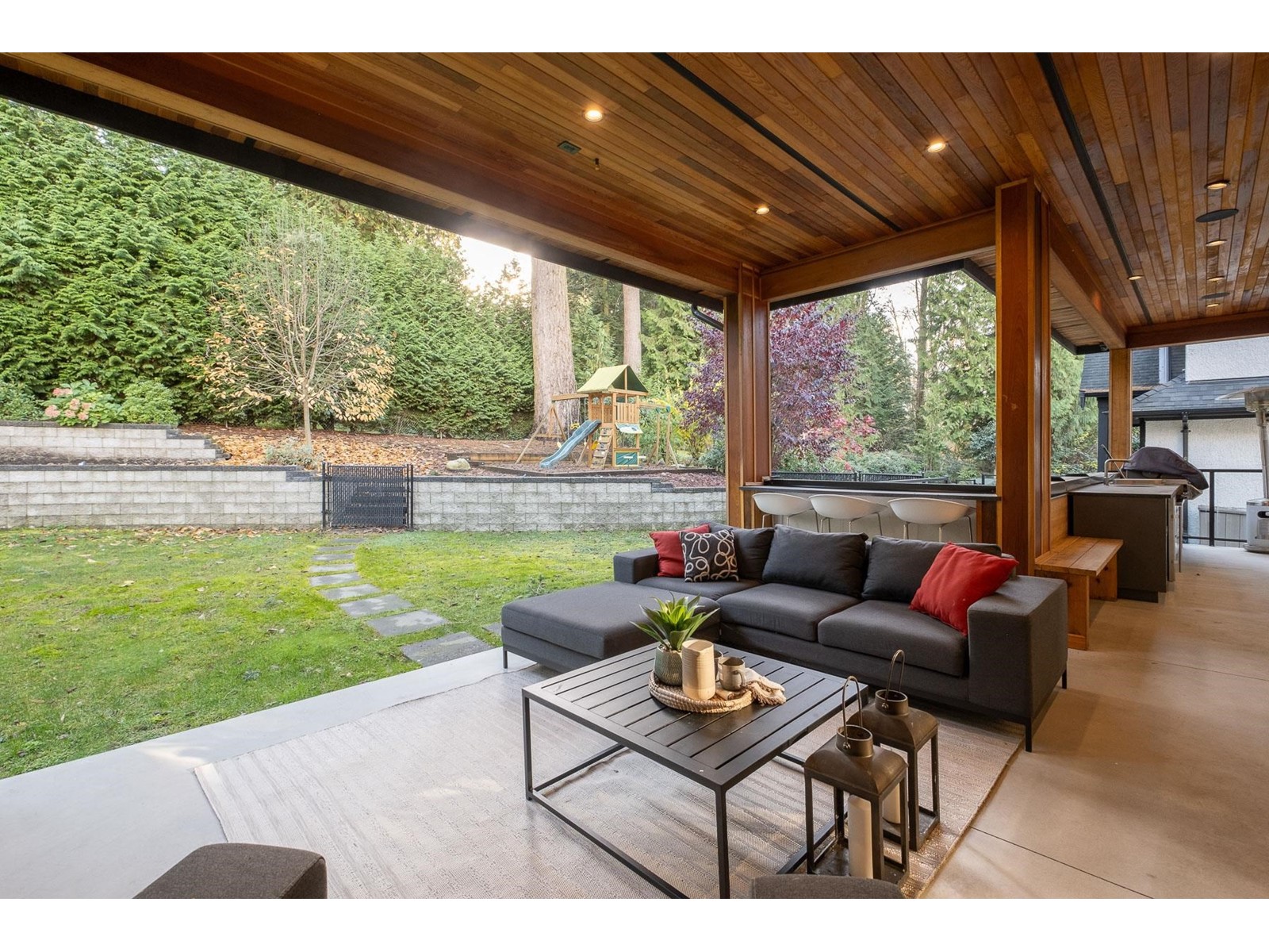 16690 MCNAIR DRIVE, White Rock real estate listing R2980243