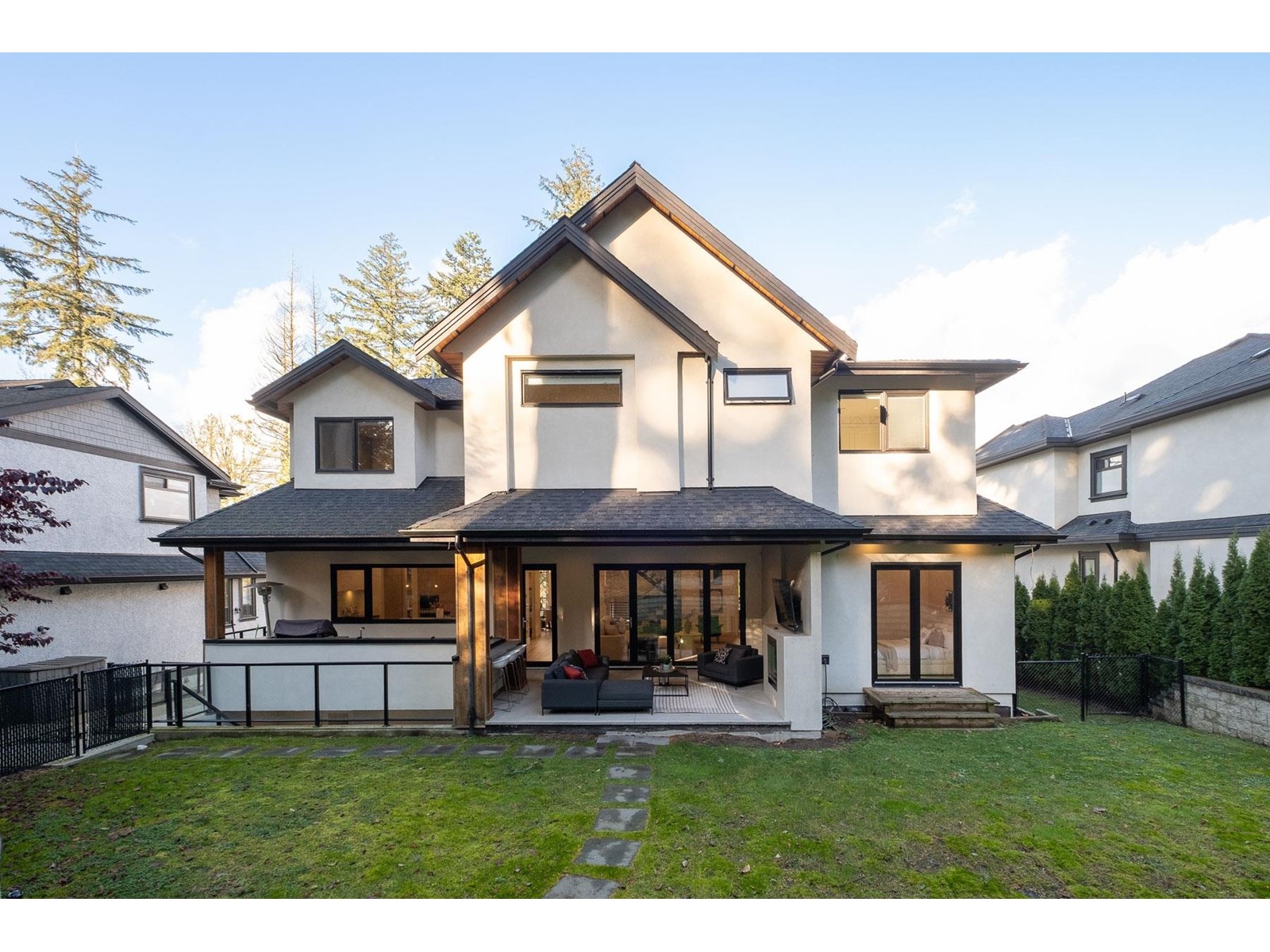 16690 MCNAIR DRIVE, White Rock real estate listing R2980243