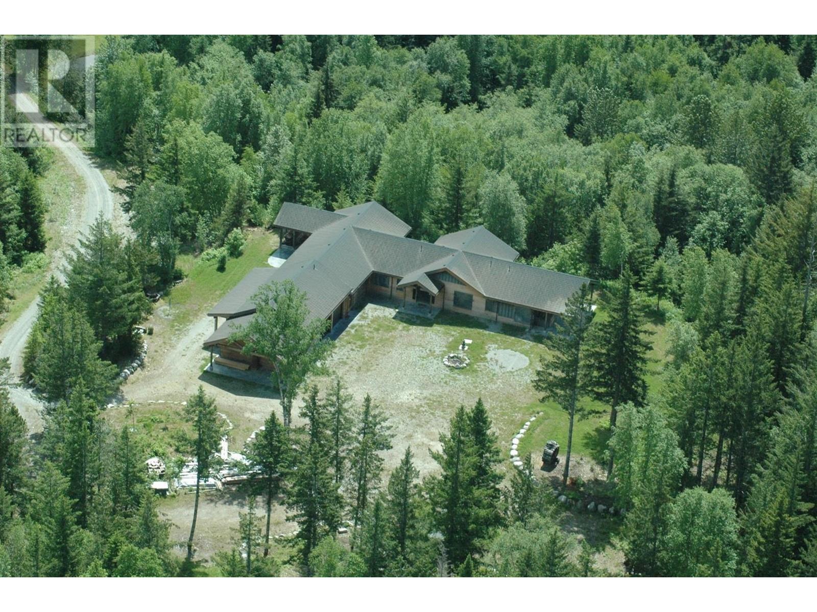2712 EGAN ROAD, Bella Coola