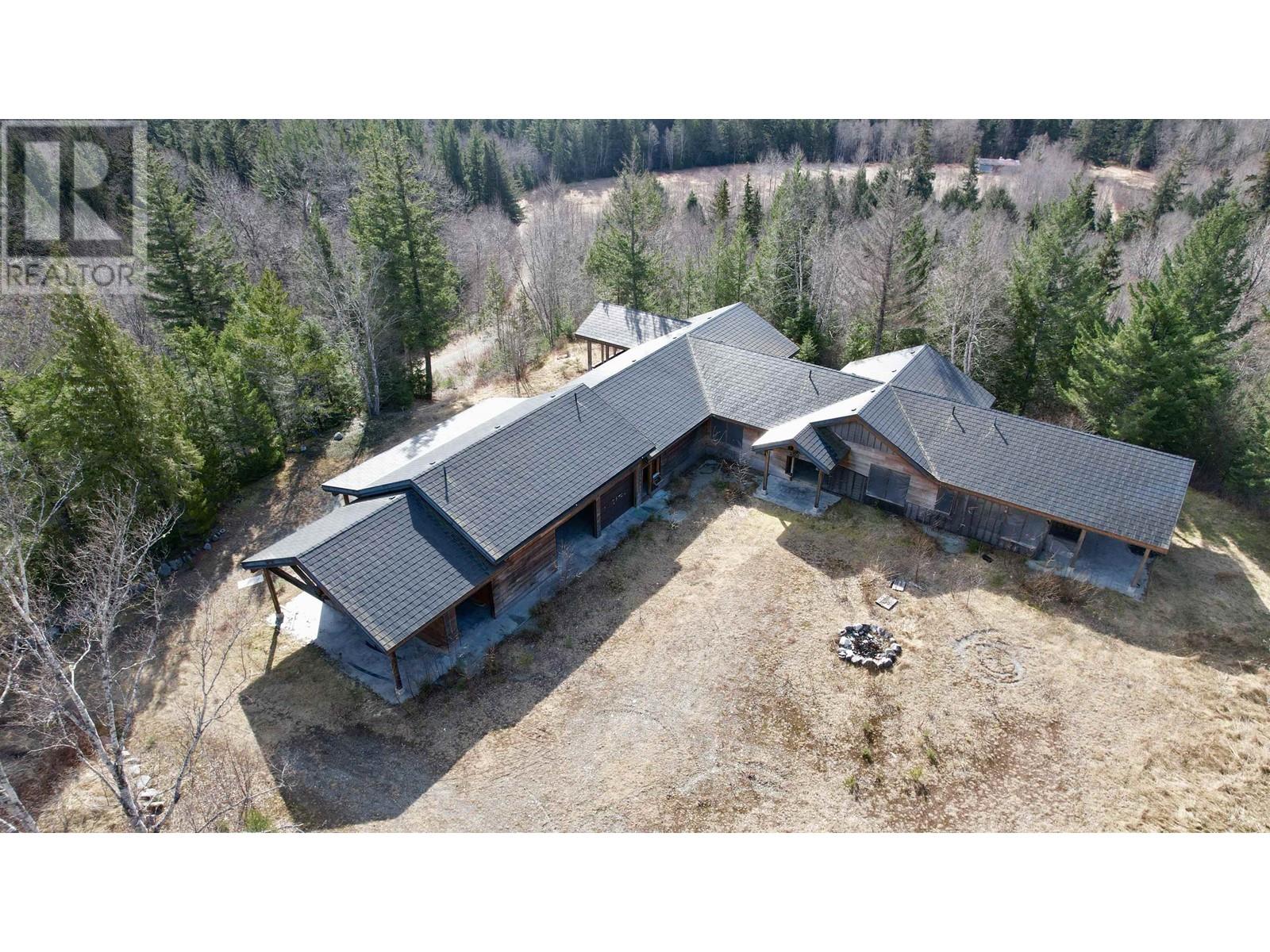 2712 EGAN ROAD, Bella Coola