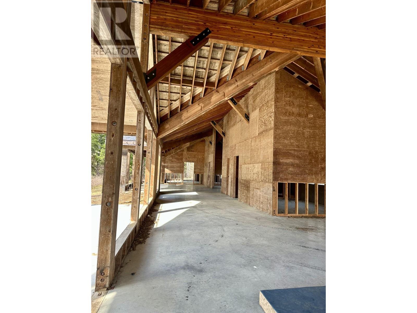 2712 EGAN ROAD, Bella Coola