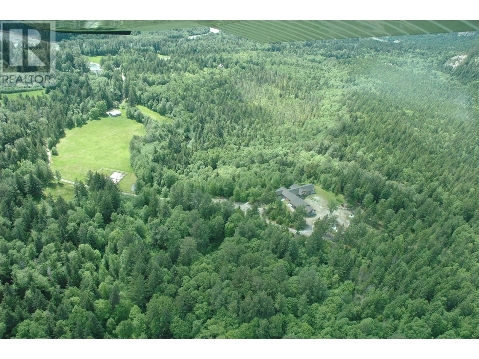 2712 EGAN ROAD, Bella Coola