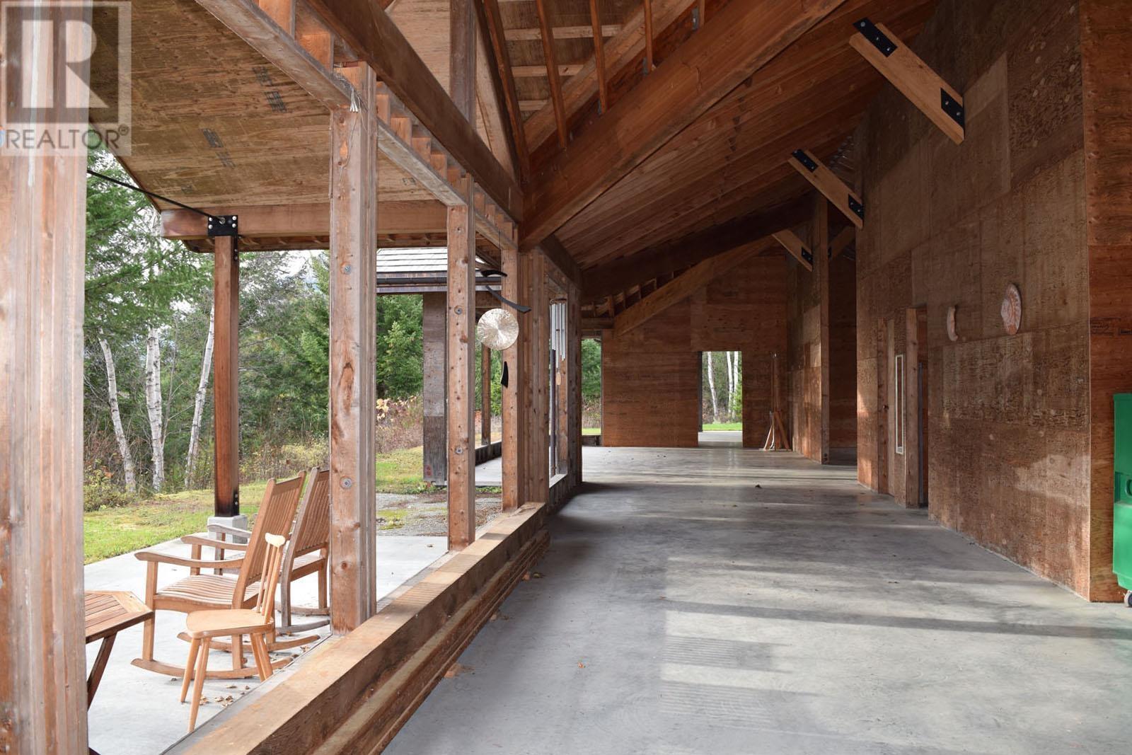 2712 EGAN ROAD, Bella Coola