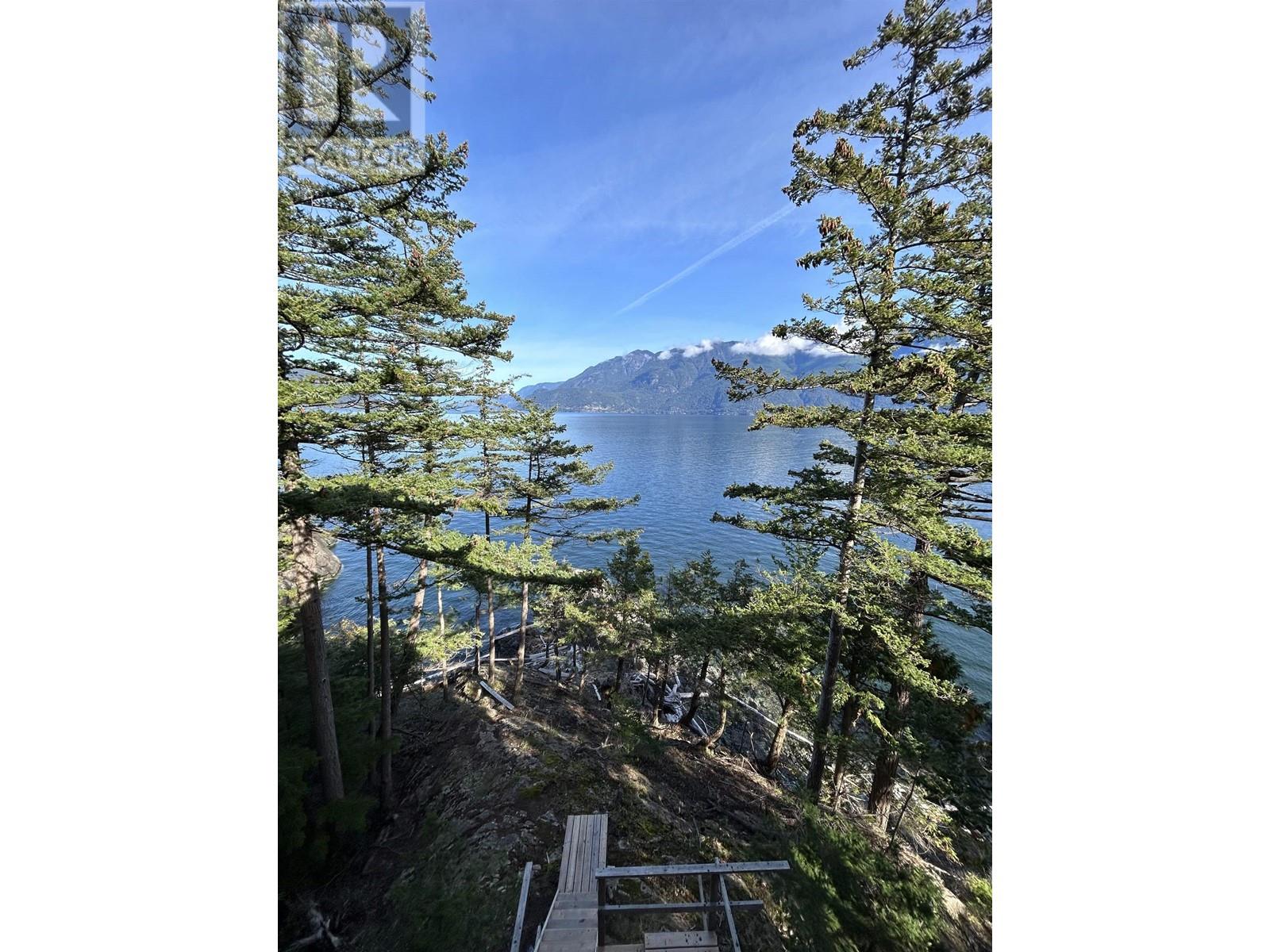 926 MOUNT ARTABAN ROAD, Gambier Island