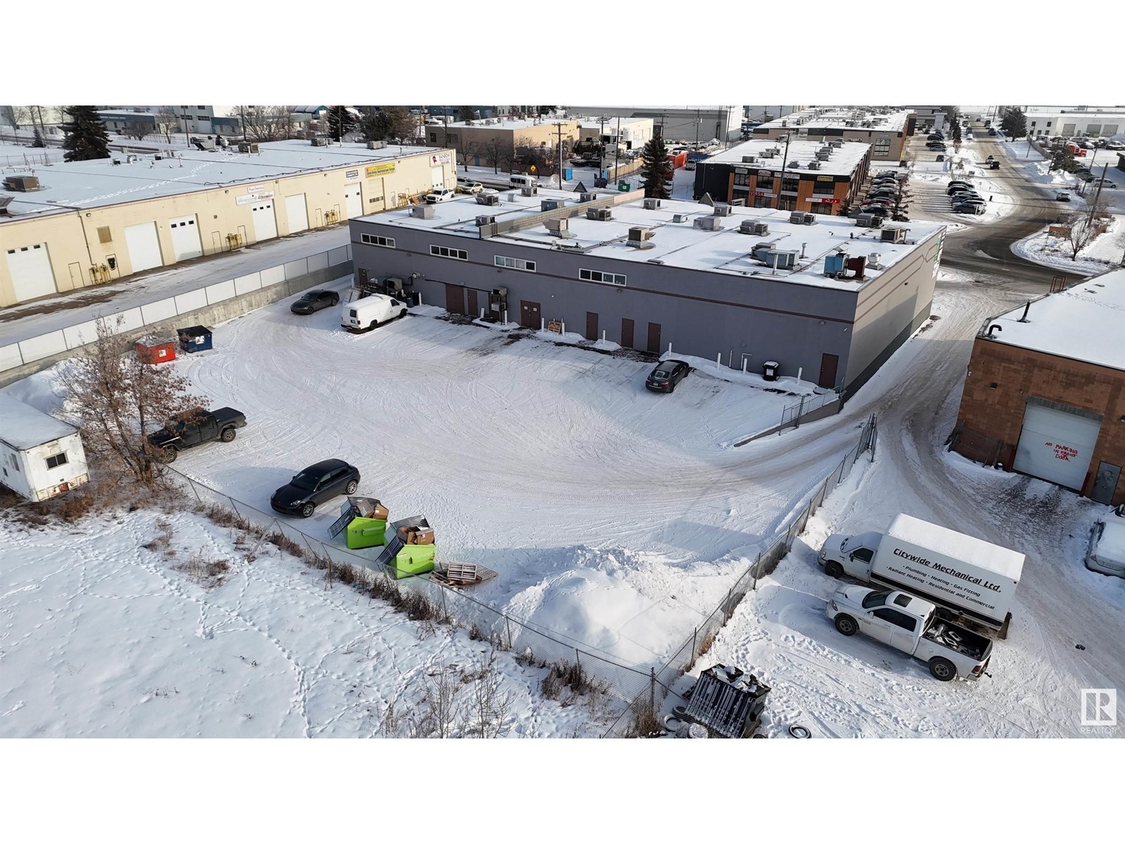 Photo 6 of 3472 93 St Nw, Edmonton AB