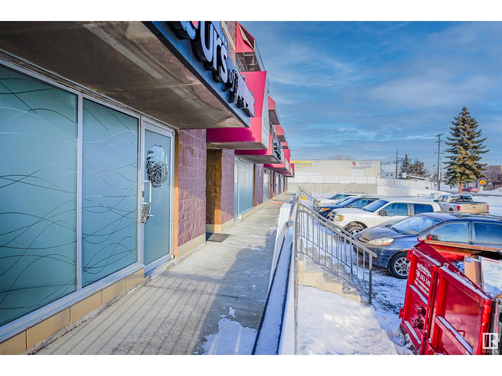 Photo 15 of 3472 93 St Nw, Edmonton AB