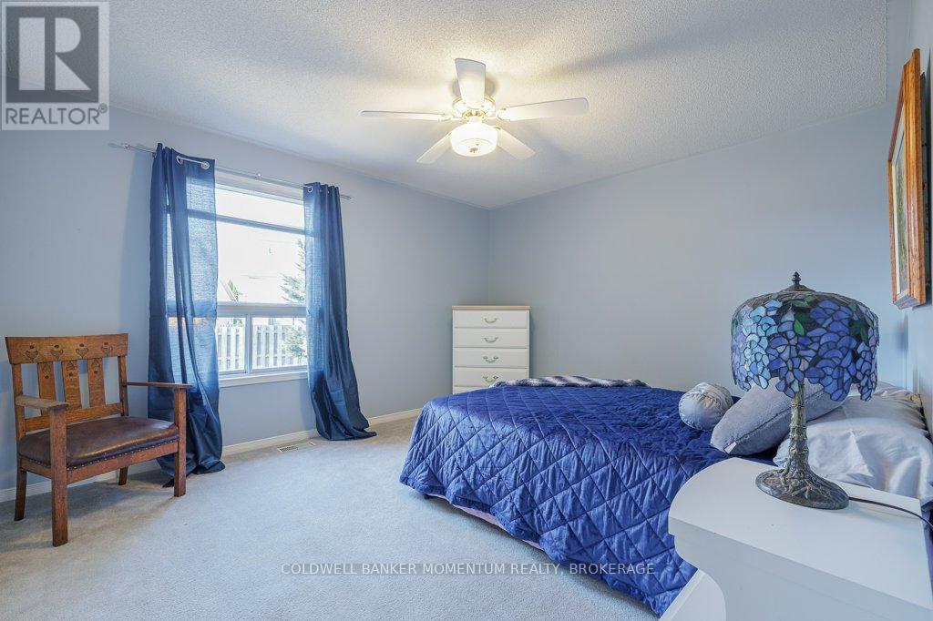 Photo 27 of 43 Silvercrest Court, Thorold ON