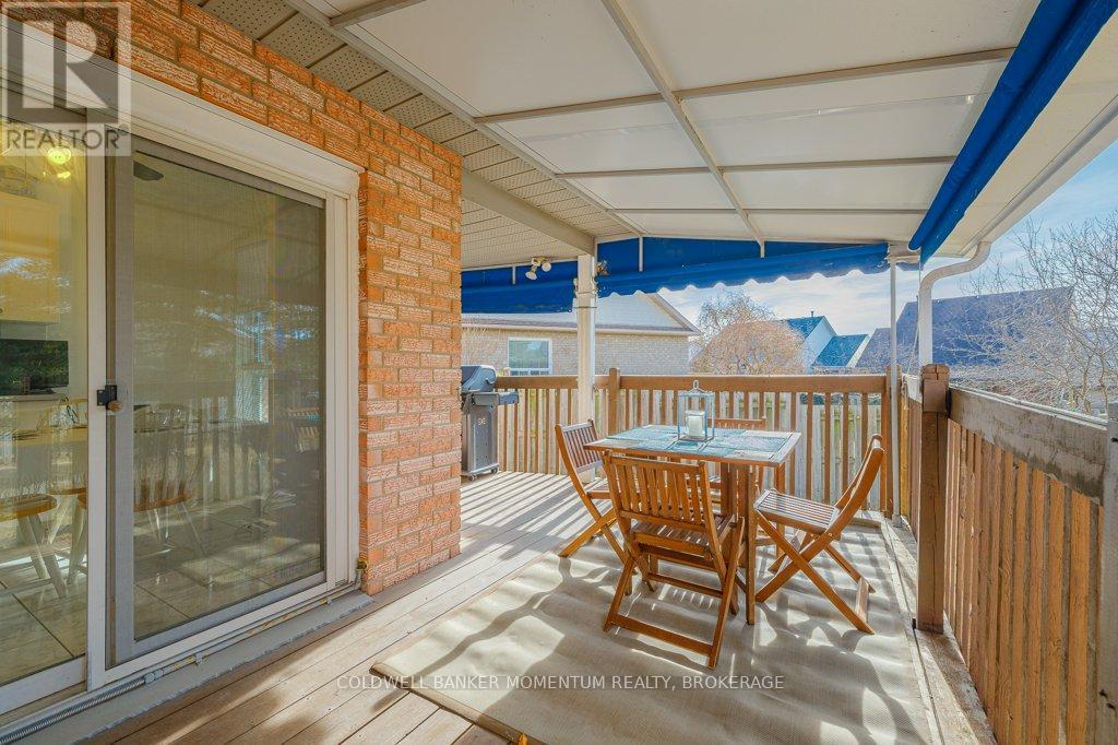 Photo 10 of 43 Silvercrest Court, Thorold ON