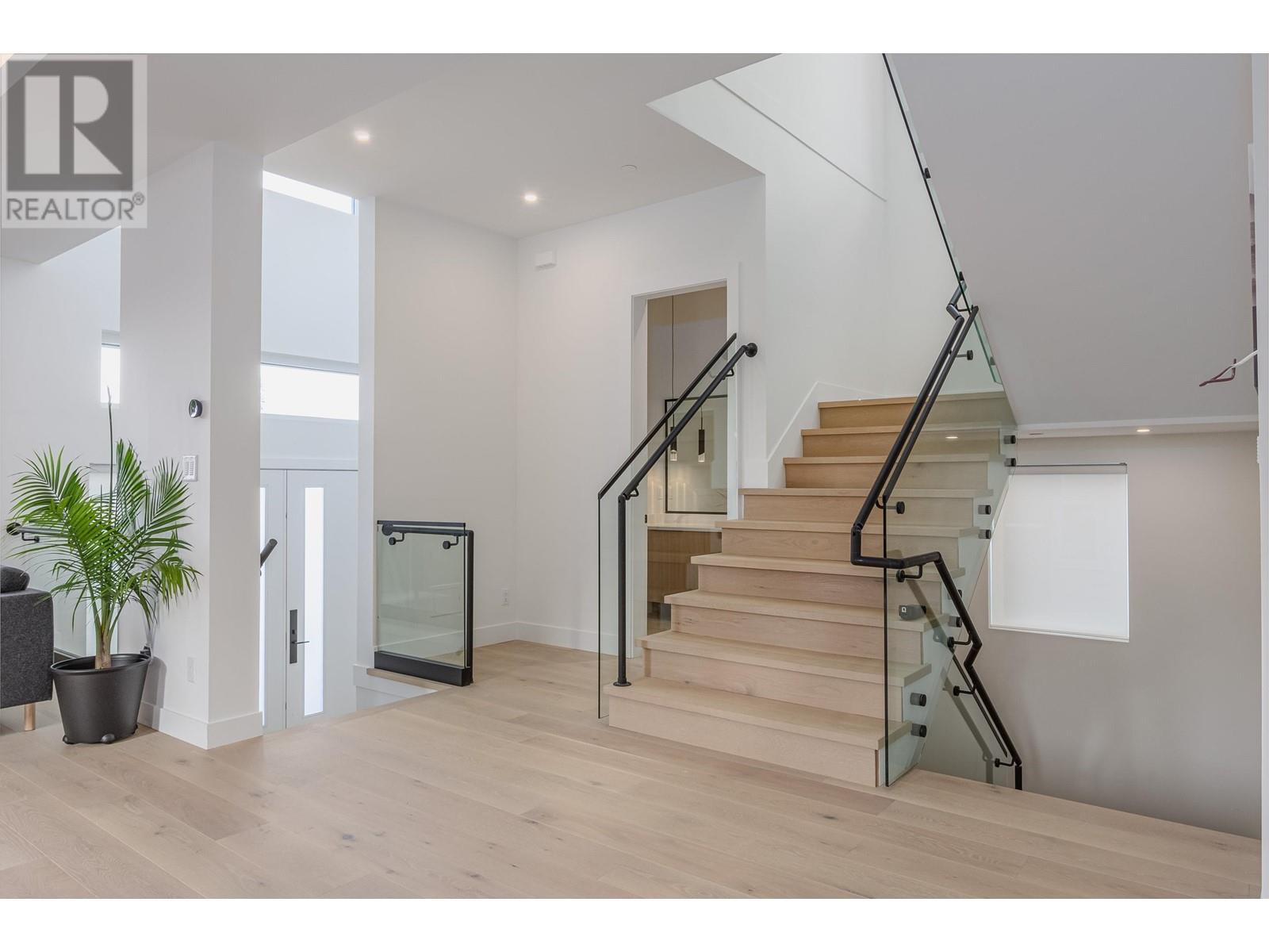 4 3385 MAMQUAM ROAD, Squamish real estate listing R2980504