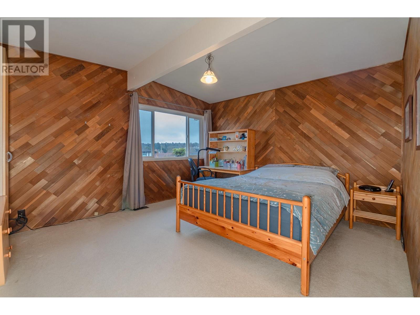 4807 PATON STREET, Vancouver