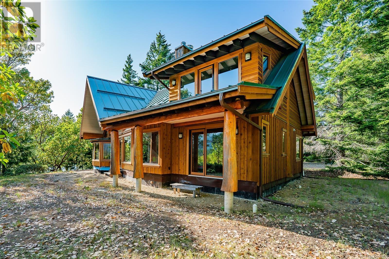 Photo 99 of 1100 Keith Rd, Qualicum Beach BC