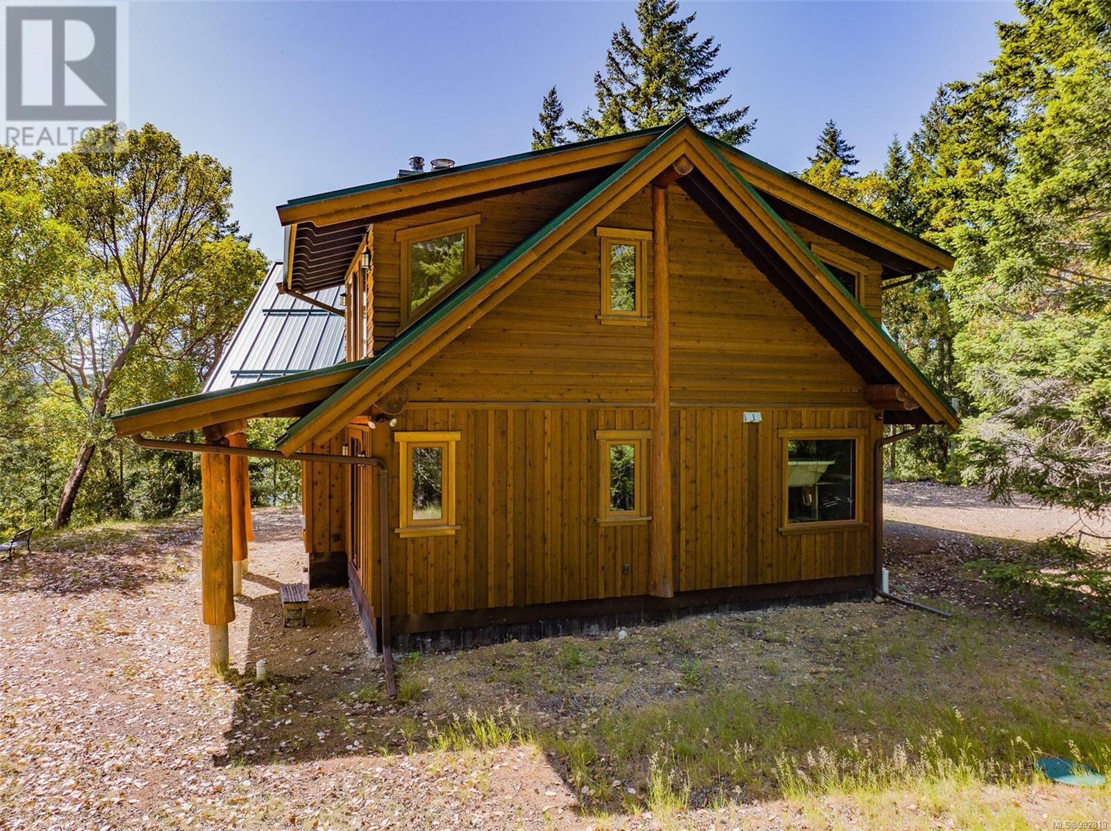 1100 Keith Rd, Qualicum Beach