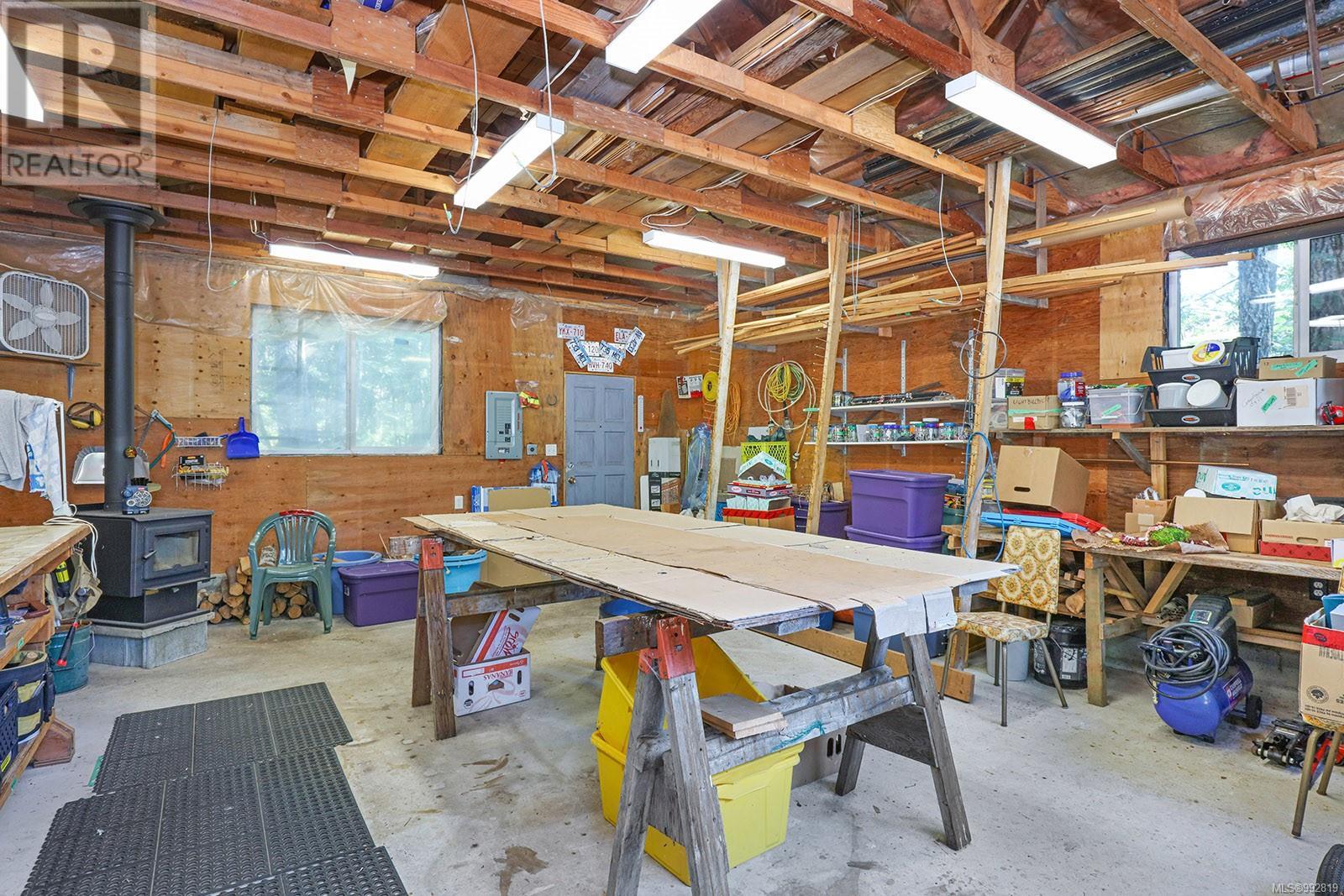 1100 Keith Rd, Qualicum Beach