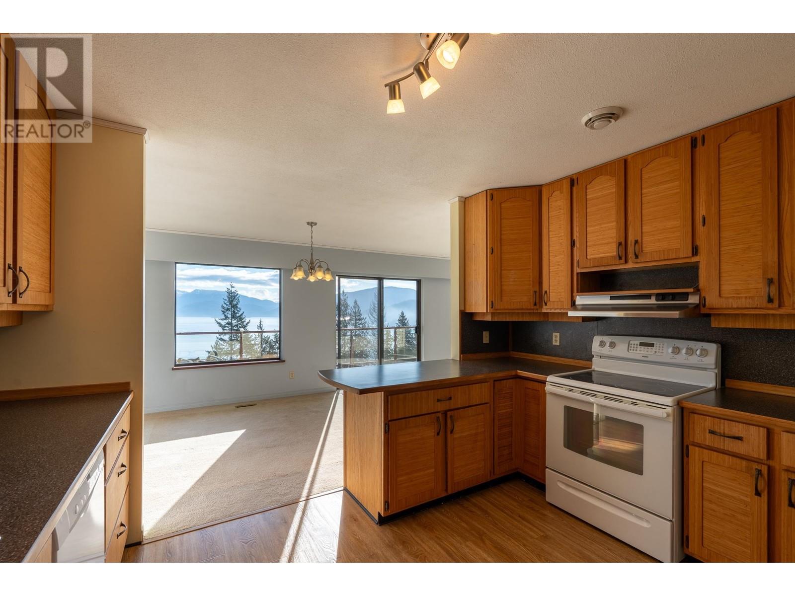 259 BRIDGEMAN ROAD, Gibsons