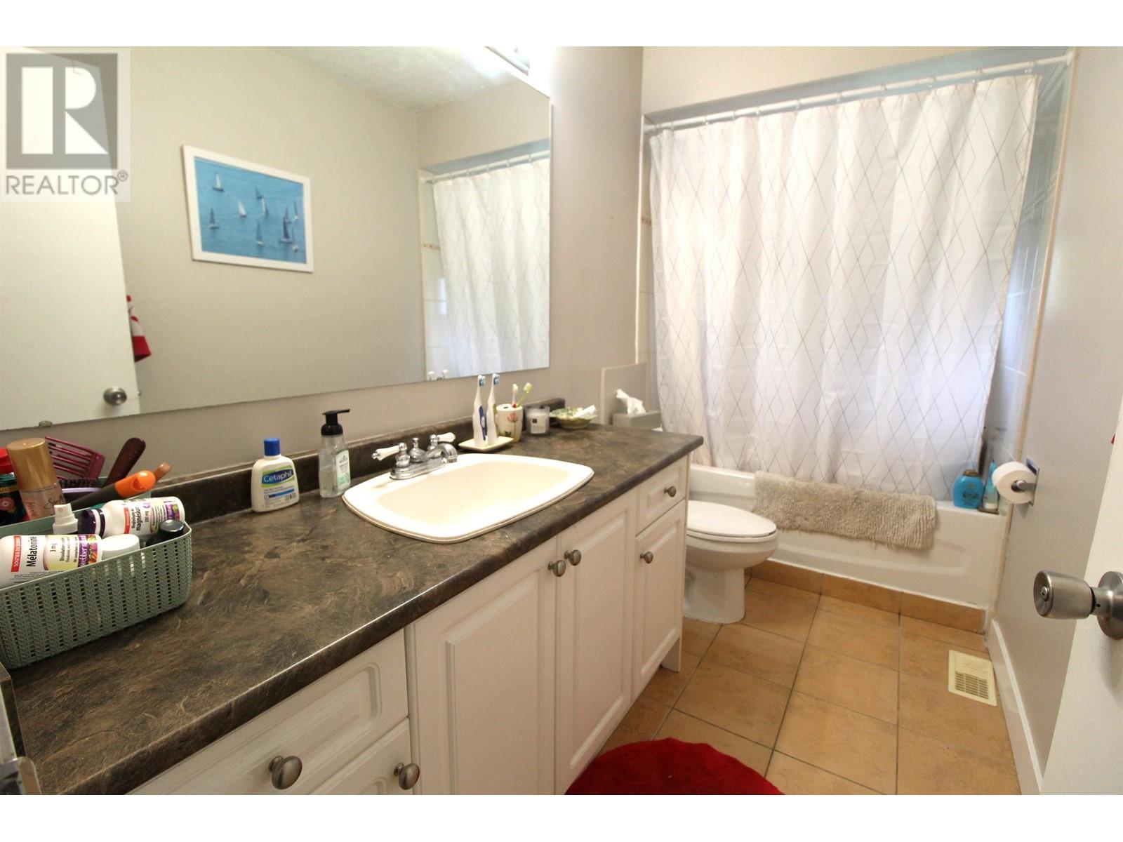 Photo 7 of 10560 Springfield Court, Richmond BC