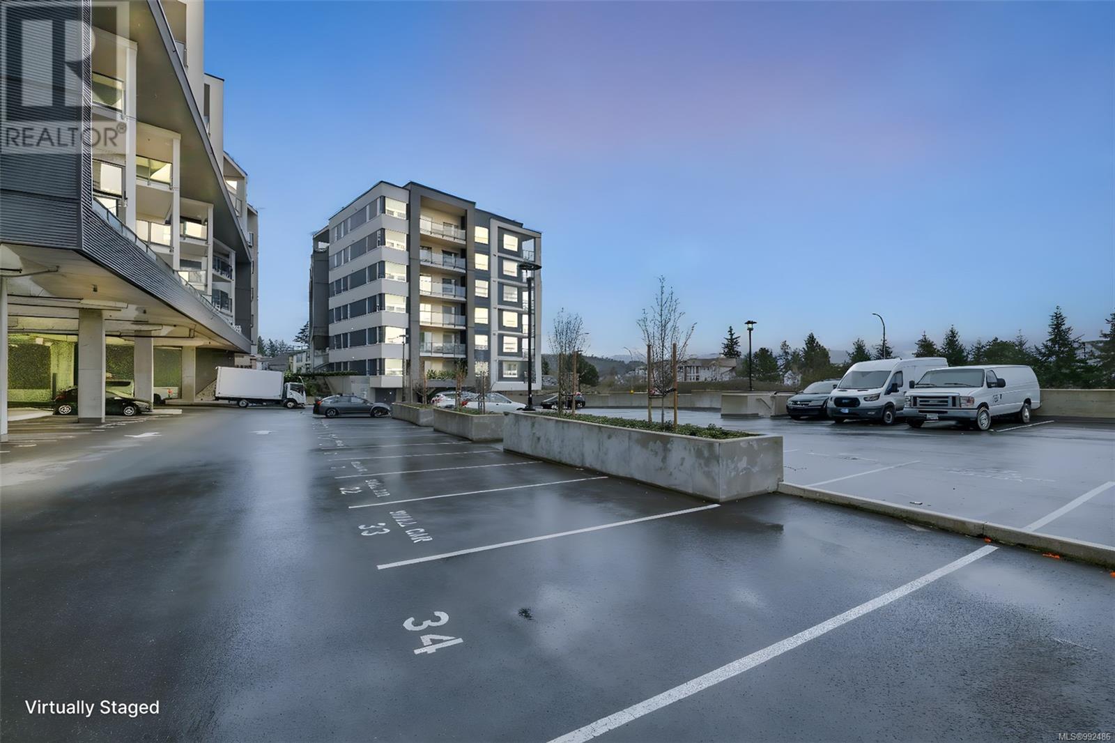 504 958 Pharoah Mews, Langford real estate listing 992486