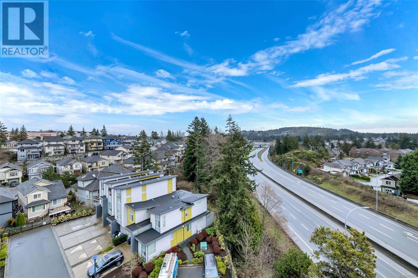 504 958 Pharoah Mews, Langford real estate listing 992486
