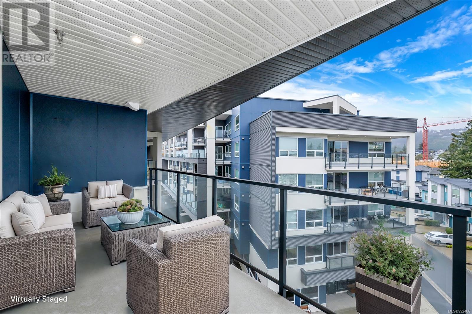 504 958 Pharoah Mews, Langford real estate listing 992486
